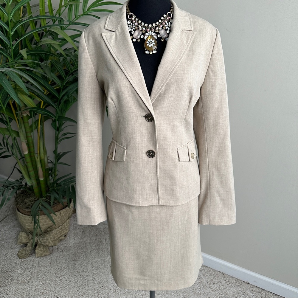 Calvin Klein Skirt Suit, Size 14P